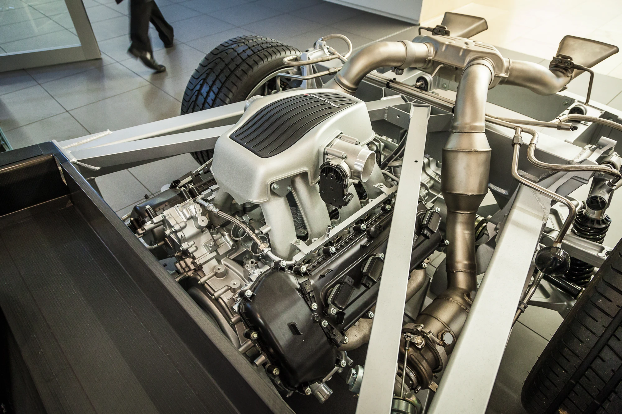 A 3.8-liter V8 is at the heart of the McLaren MP4-12C, seen here without its body(Photo: Loz Blain/Gizmag.com)