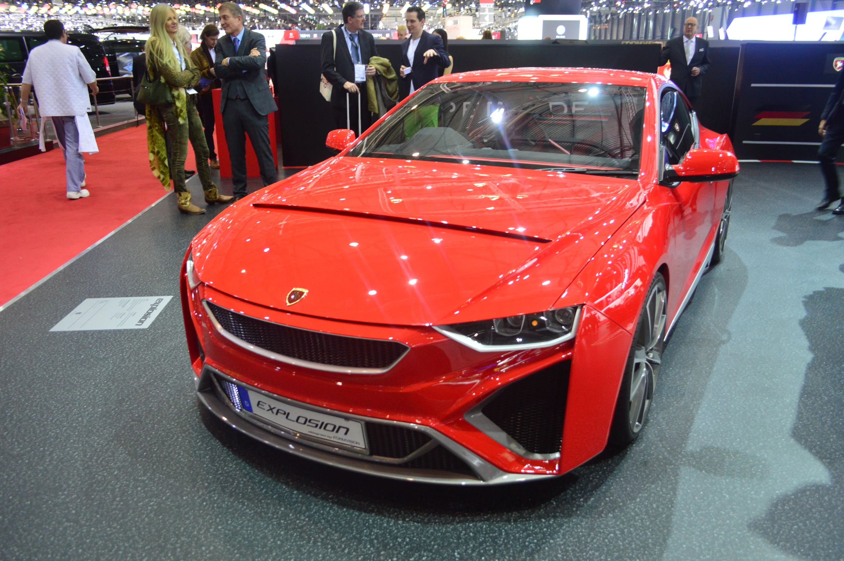 The Gumpert Explosion is powered by a 420-hp 2.0-liter engine (Photo: CC Weiss/Gizmag.com)