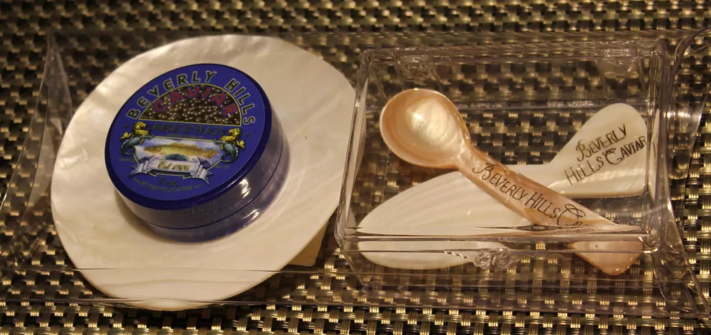 Each perishable item comes chilled and in an insulated box, which gives shoppers a three hour window from purchasing their food to either eat or refrigerate it.