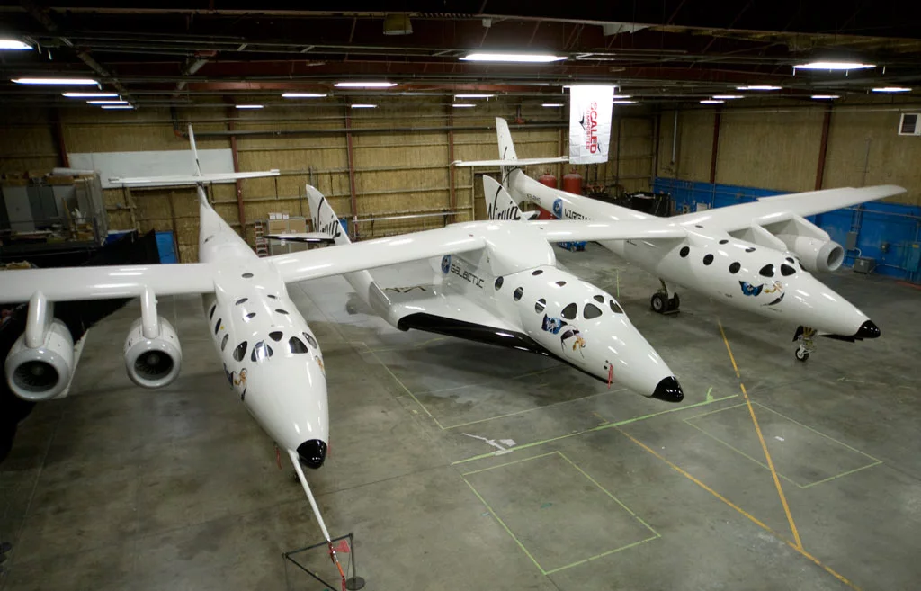 SpaceshipTwo attached to the WK2 launch craft (Photo: Ned RocknRoll)