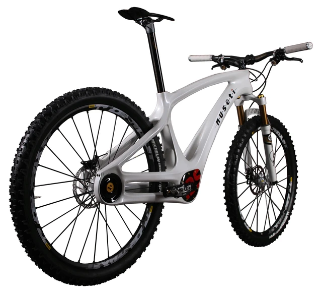 The estimated weight of the final production model is 23.6 lb (10.7 kg)