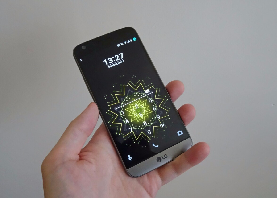 The fingerprint sensor sits around the back and doubles as the power switch