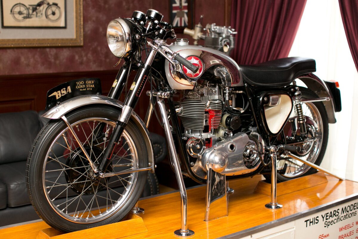 Built by BSA for the 1956 Earls Court Motorcycle Show in London, the “living art”exhibit began with a 1956 BSA B34 Gold Star Clubman motorcycle, which was then fully sectioned and motorized to show drivetrain function, including the movements of the piston, crankshaft, clutch and valves