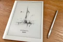 This Boox device claims its own niche between tablet and e-reader