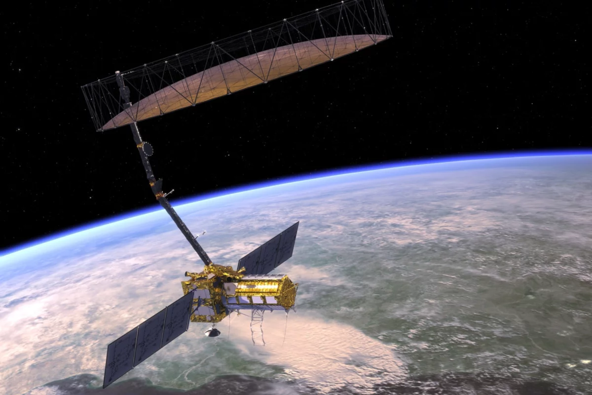 Artist's impression of the NISAR satellite in Earth's orbit