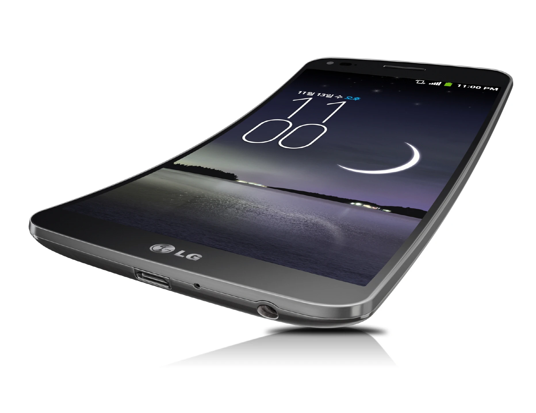 LG's G Flex smartphone display follows the contour of the face