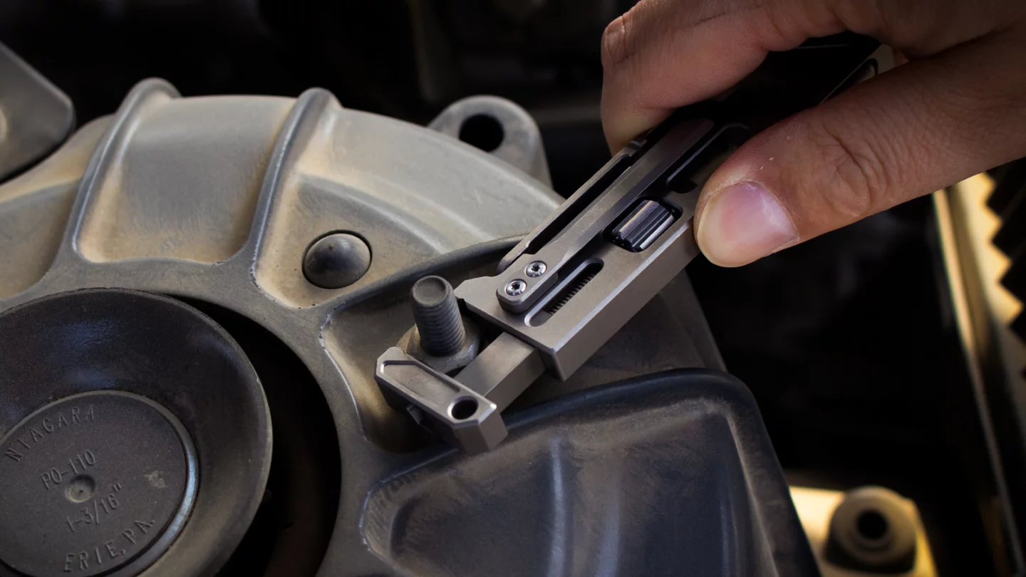 The adjustable wrench in action