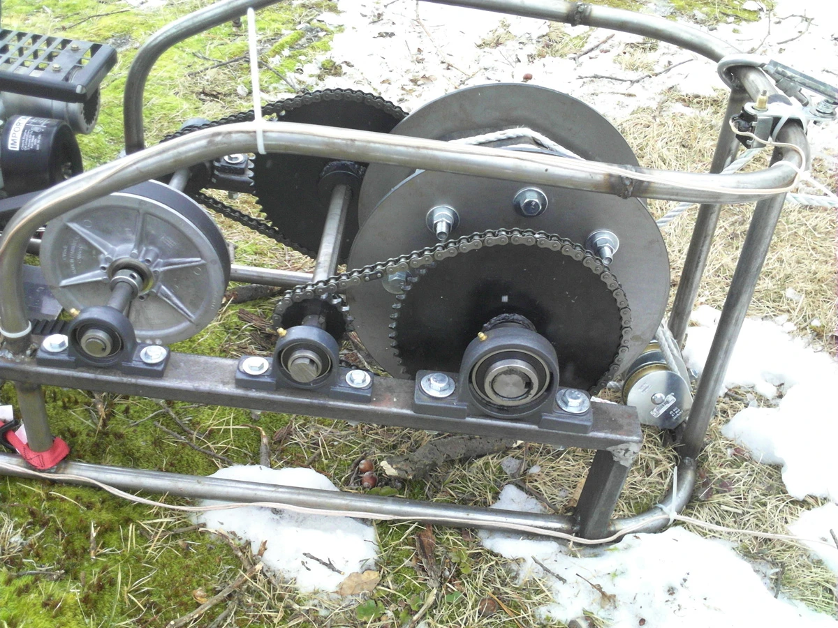 The homemade sled-and-rider-towing winch (Photo: Josh Smith)