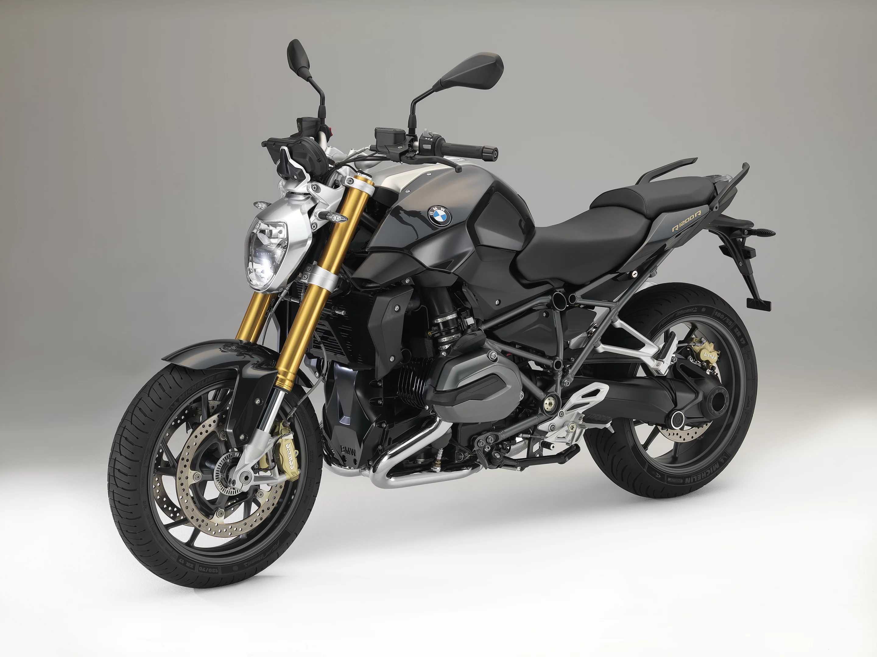 2015 BMW R1200R
