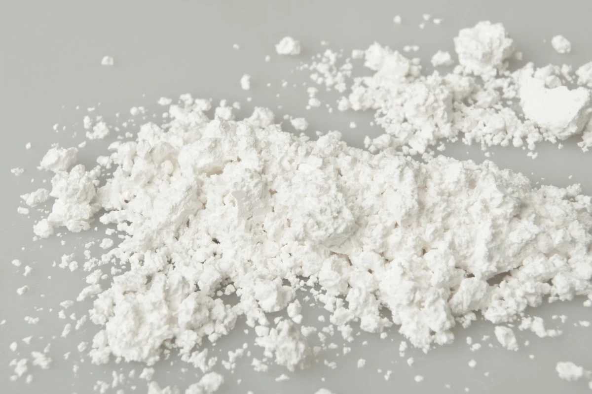 It's thought that Novichok agents can be dispersed as a fine powder