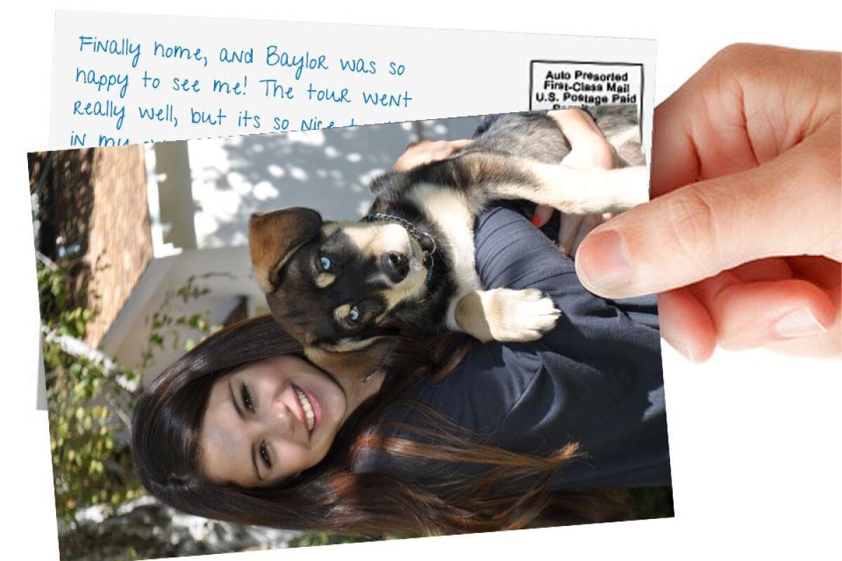 Postcard on the Run uses your smartphone to make and send physical