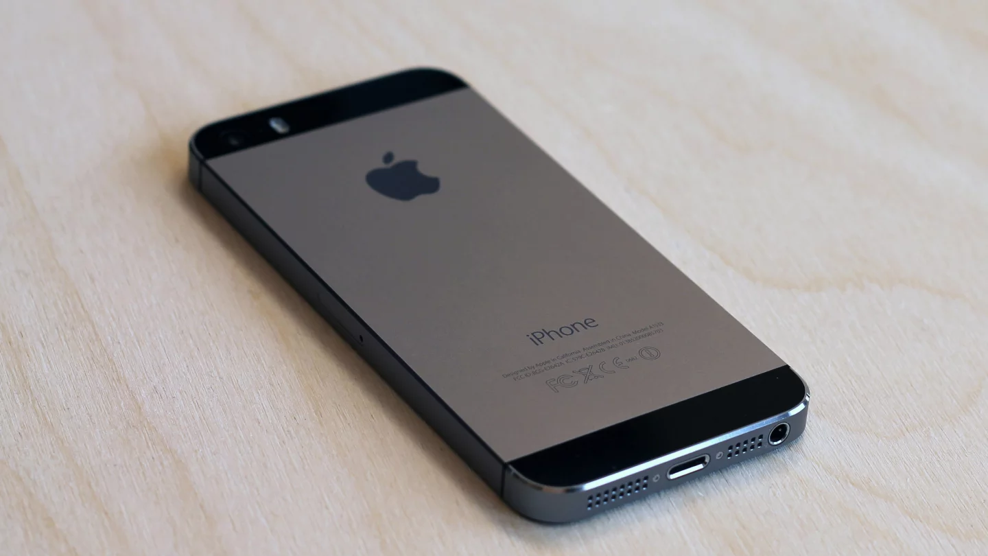 The iPhone 5s features a Touch ID fingerprint sensor