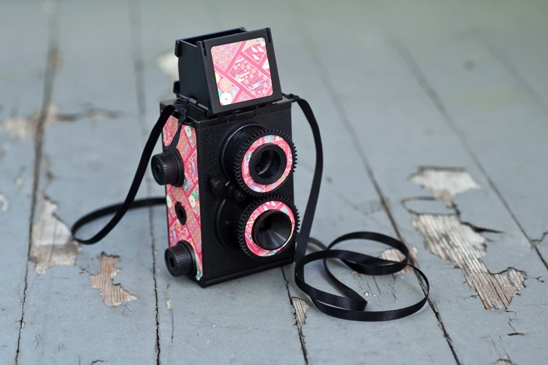 The kit camera can easily be customized with stickers or paint (Image: Photojojo)