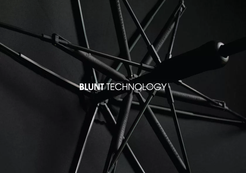 The double struts that further enhance the stability of the Blunt Umbrella