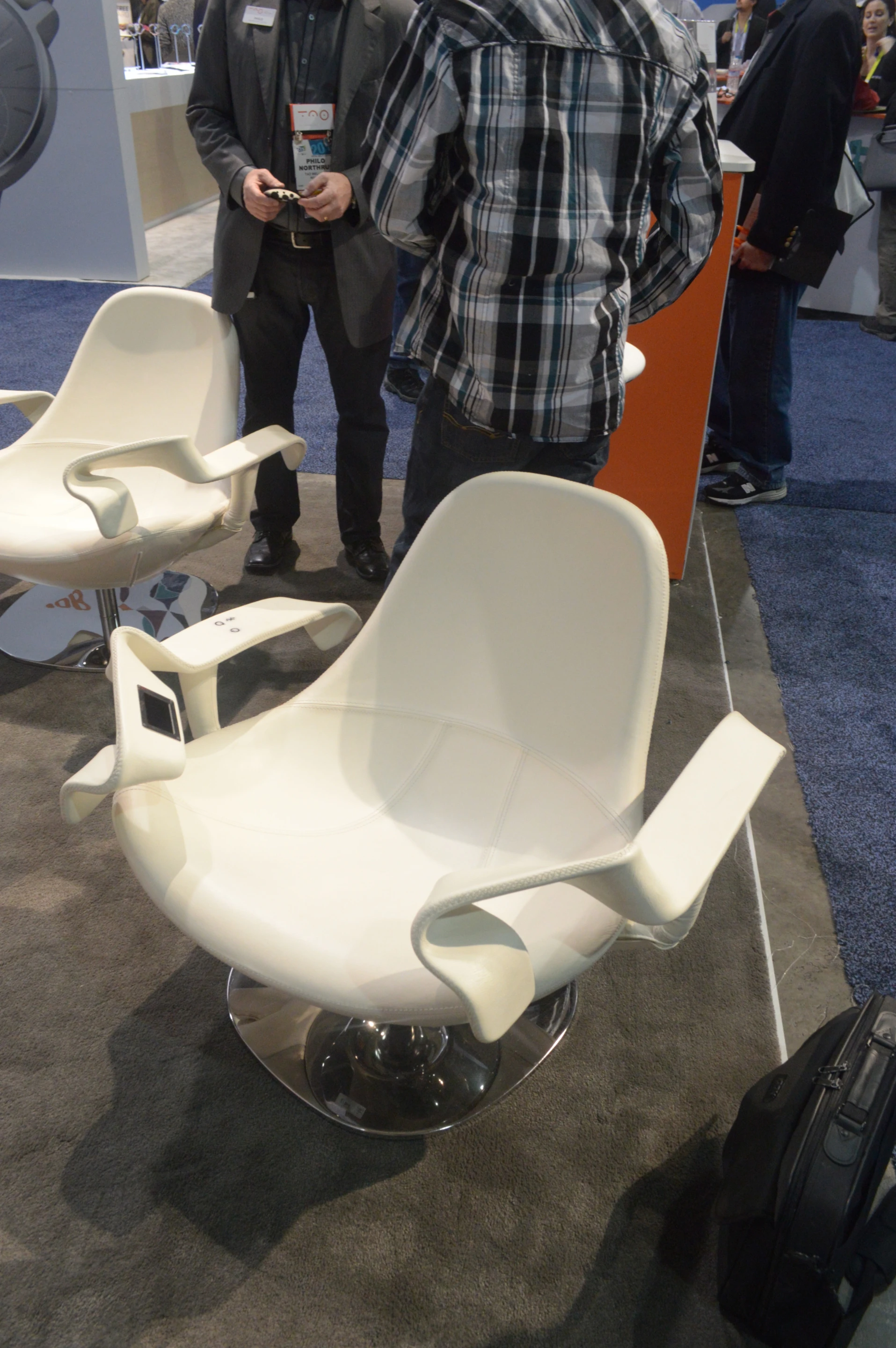 The TAO Chair is a low-profile exercise chair for the living room (Photo: C.C. Weiss/Gizmag)