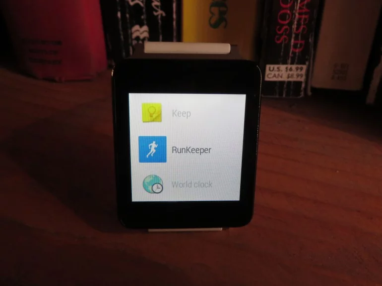 A key Wear shortcoming is lack of apps