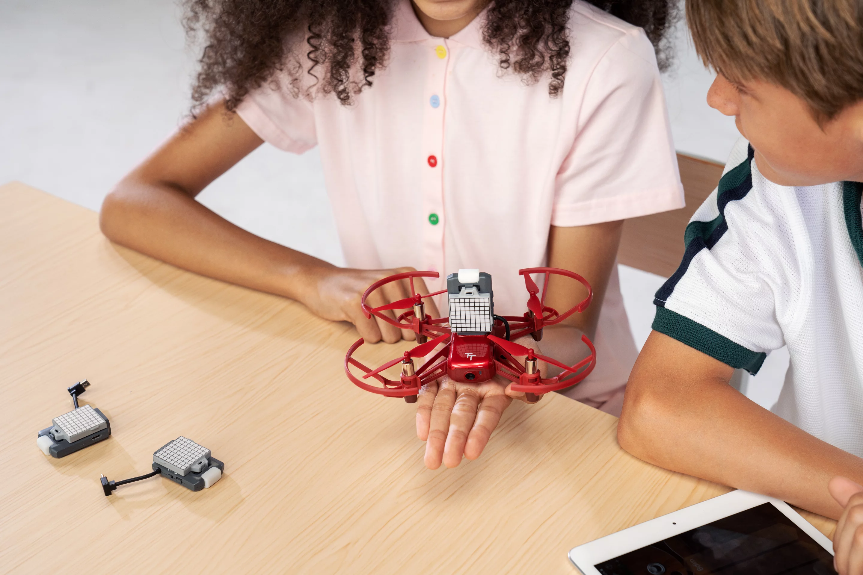 A programmable LED matrix can be mounted to the RoboMaster TT for flying custom animations