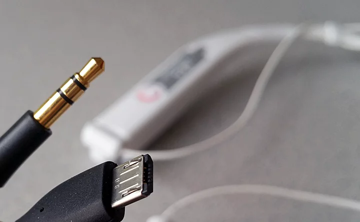 The Phiaton BT 100 NC earphones include a micro-USB-to-auxiliary cable for zero-battery playback
