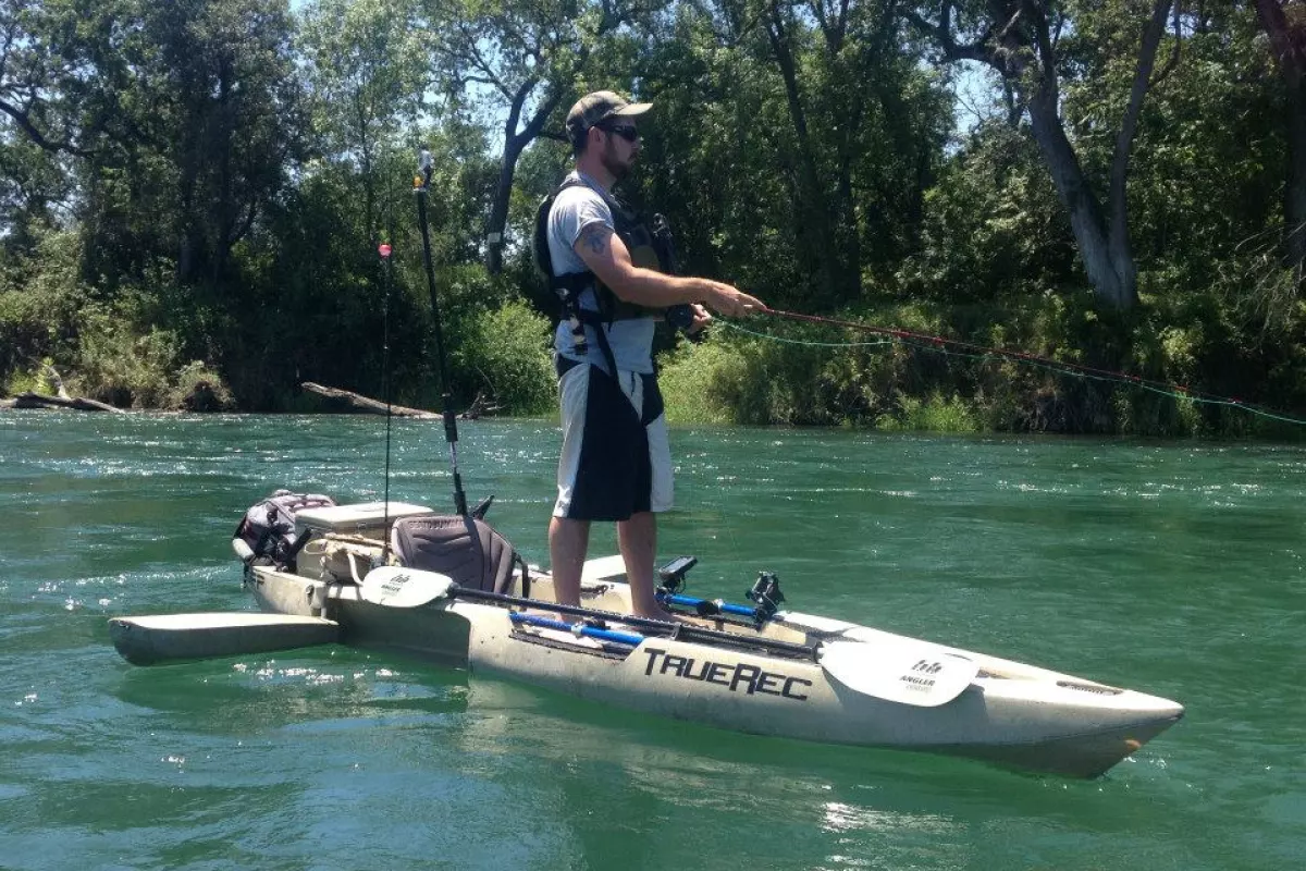 The DFP (Dive-Fish-Paddle) kayak, with its pontoons extended