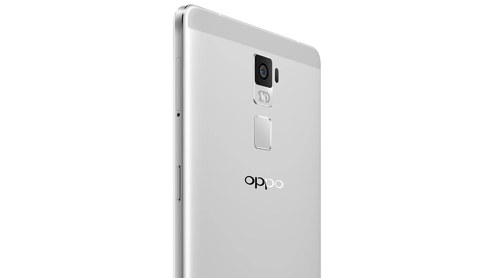 Both devices feature fingerprint scanners on the back. The R7 Plus is pictured here