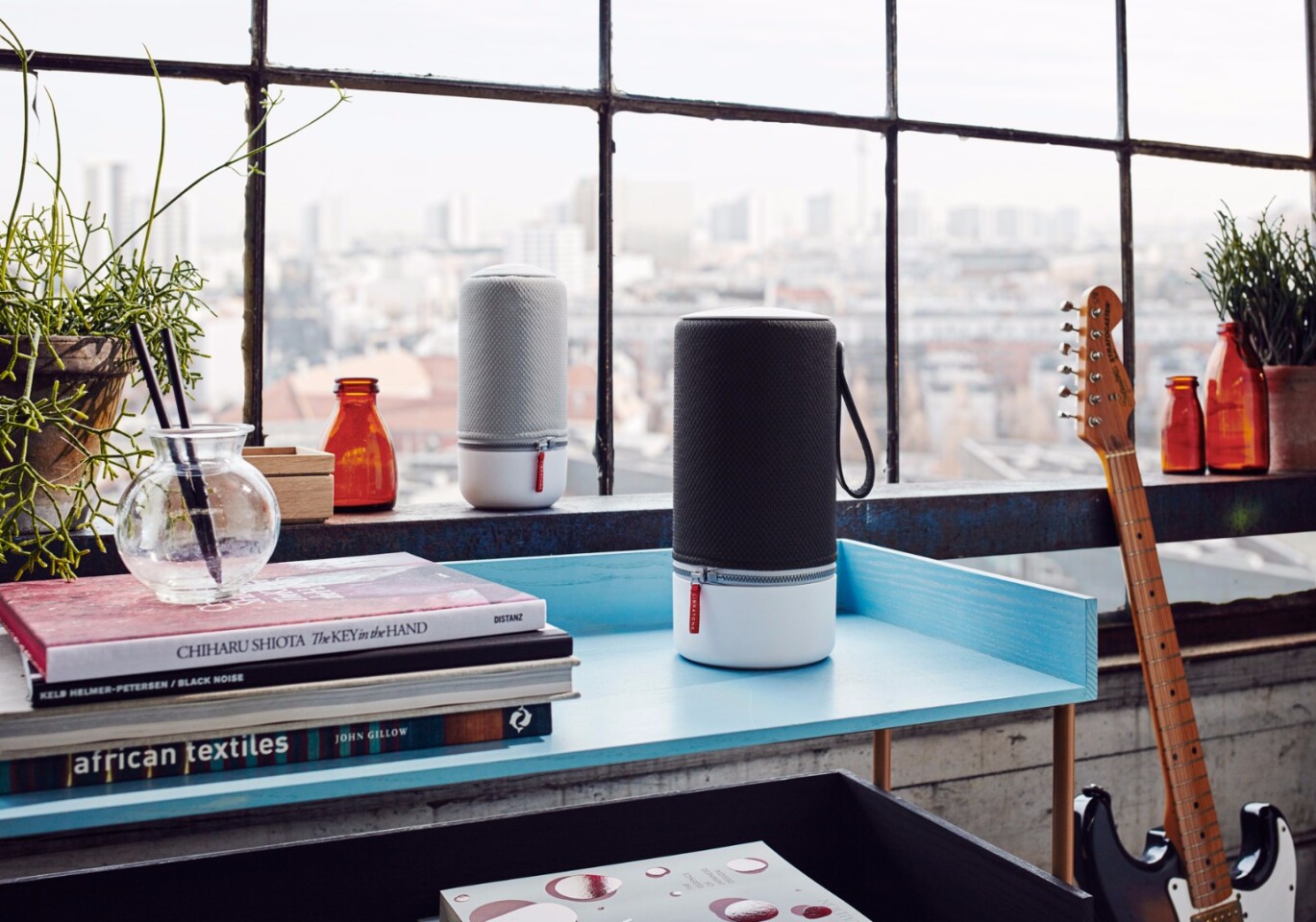 The Libratone Zipp speakers feature internal batteries that can last up to 10 hours before needing a recharge
