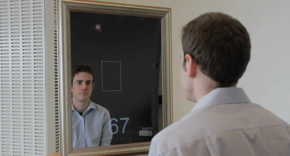 MIT's health monitoring mirror (Credit: Melanie Gonick)