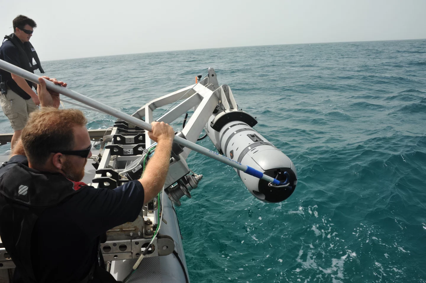 UUV as it is lowered into the water off the coast of Bahrain (Photo: US Navy/Mass Communication Specialist 1st Class Peter Lewis)