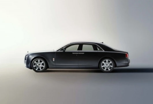 Rolls Royce 200EX experimental vehicle