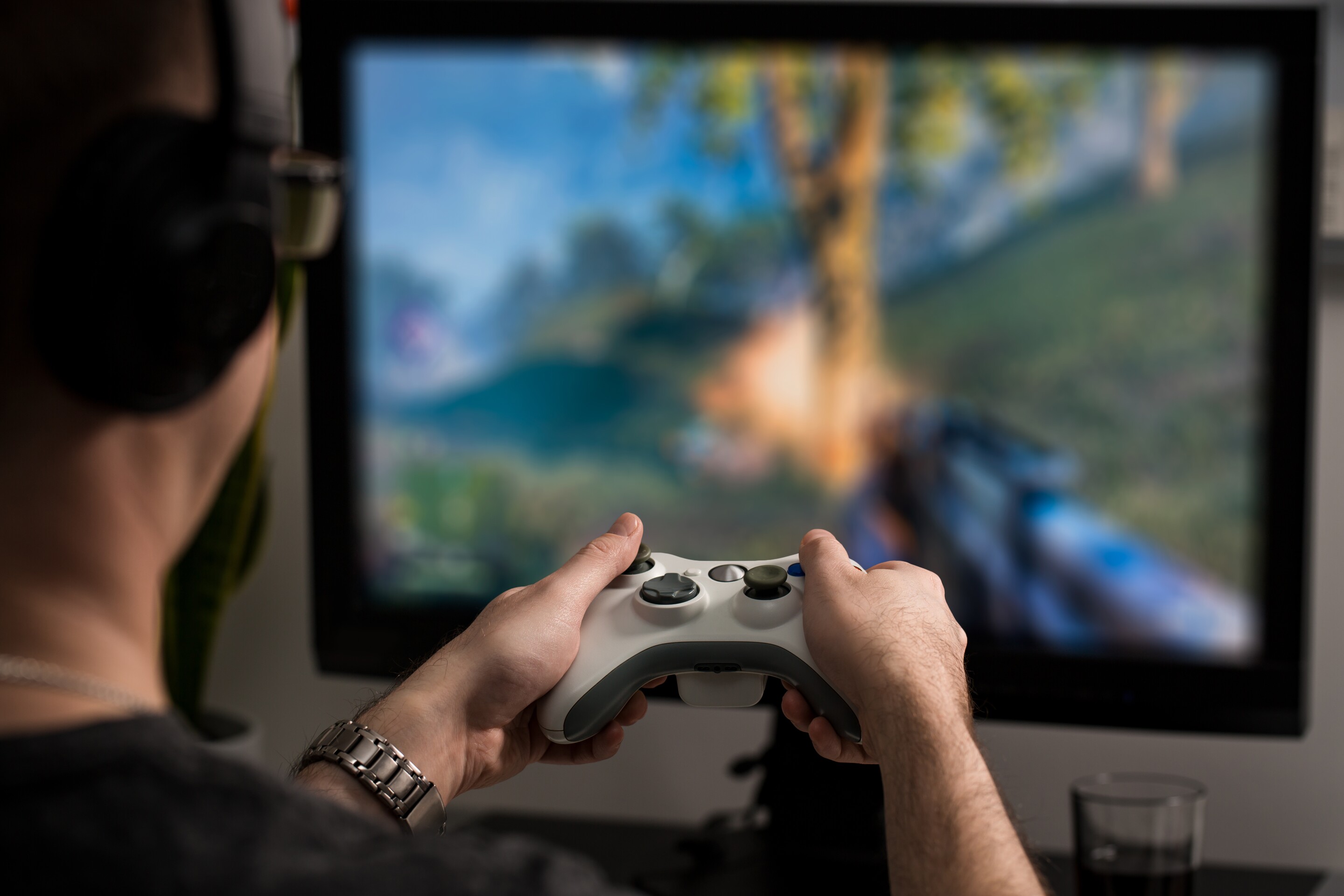 Video games can enhance decisionmaking skills, brain imaging study finds