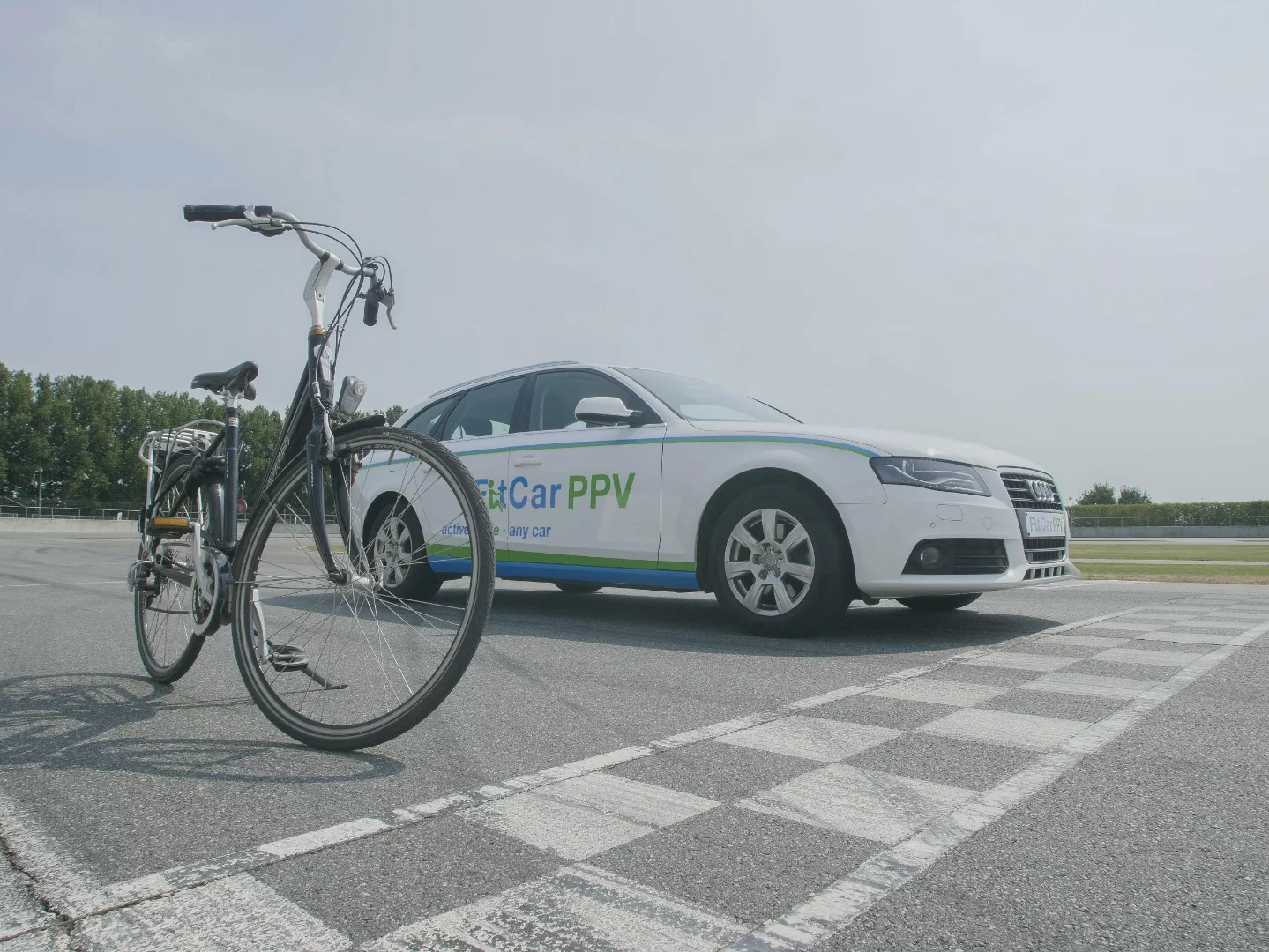 The FitCar PPV was created by Saudi-based inventor called Nasser Al Shawaf and is based on a stock standard Audi A4 Avant