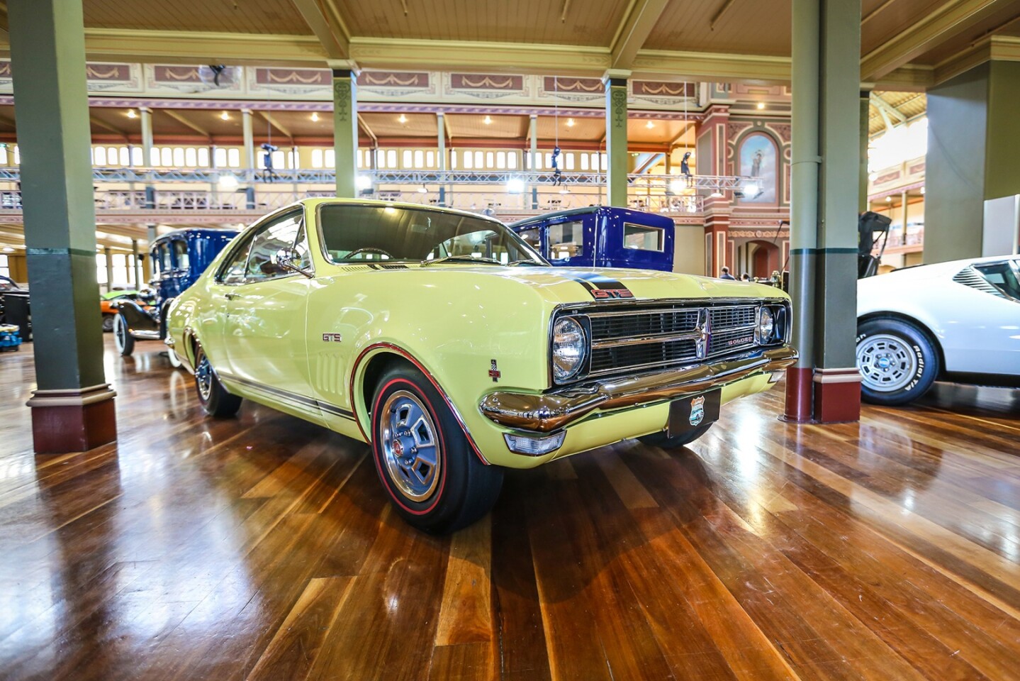 Pictorial The Mesmerizing Machines Of Motorclassica 2018