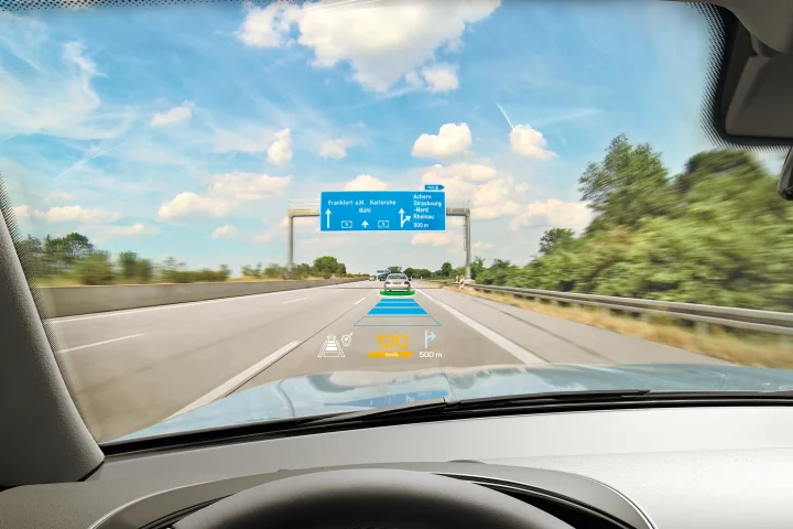 The Continental AR-HUD prototype brings augmented reality to the windshield