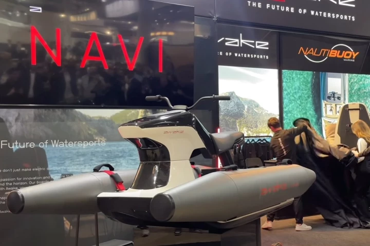It's not a jetboard. It's not a jetski. It's not a boat. The NAVI launches as a new kind of electric foiler at boot Düsseldorf