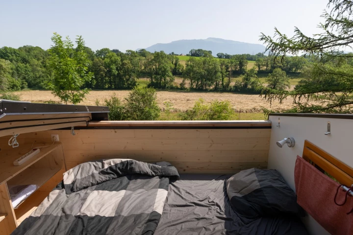 The big draw with the Tiny House Franck is that its roof can be opened to the elements