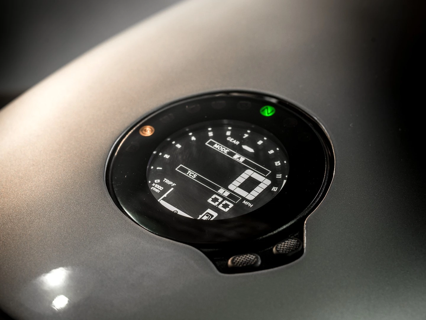 Auto Fabrica's Type 11: flush-mount Motologic dash in the tank