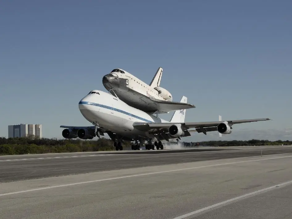 The Endeavour space shuttle (seen here in a previous mission) is currently on its final flight, and the second-last flight of the entire shuttle program (Photo: NASA)