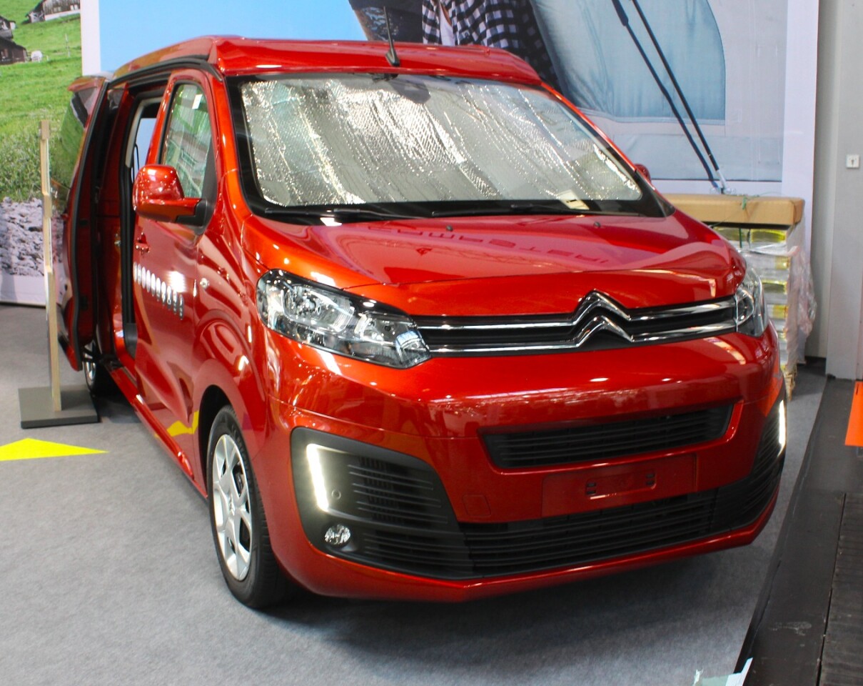 Gallery Impressively packaged minicamper vans that live surprisingly