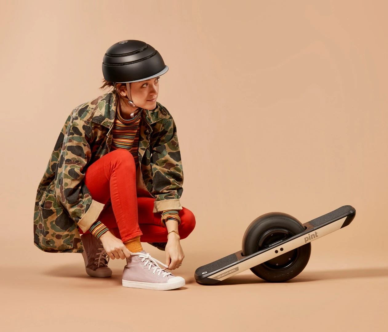The Onewheel Pint can cover up to eight mi (13 km) on each charge