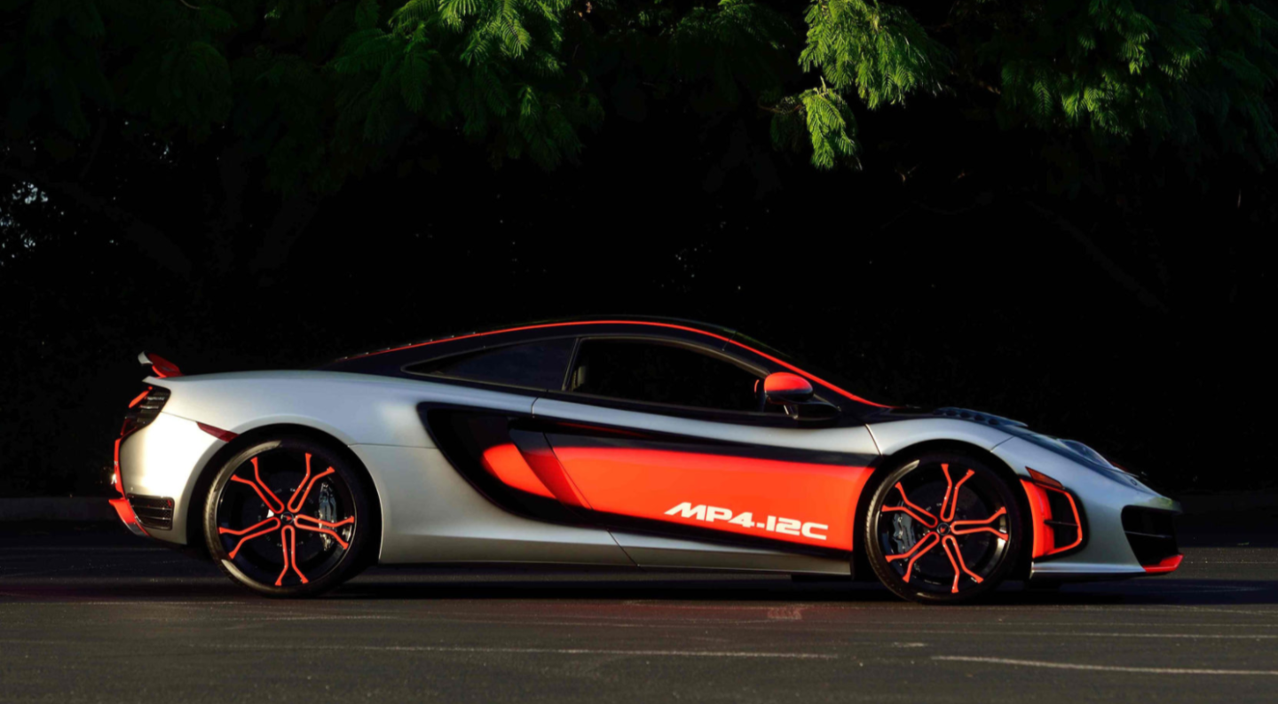 No sale | 2012 McLaren MP4-12C High SportEstimate: $950,000 to $1,200,000 High Bid: $600,000Official Auction Description: Mecum Lot S128