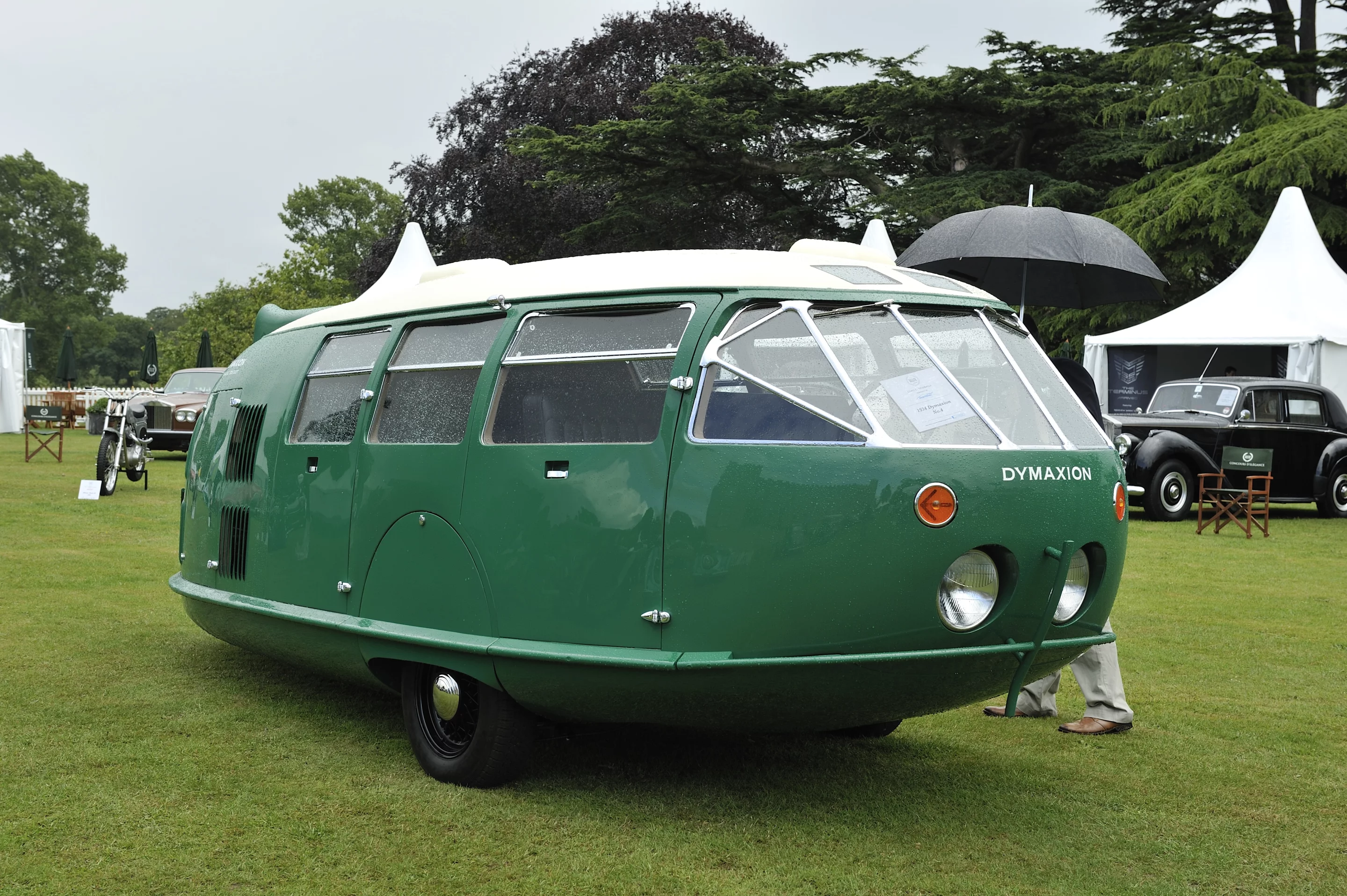 The Dymaxion car had a fuel efficiency of 30 miles per US gallon (7.8 L/100 km; 36 mpg-imp) from a rear-mounted Ford V8.