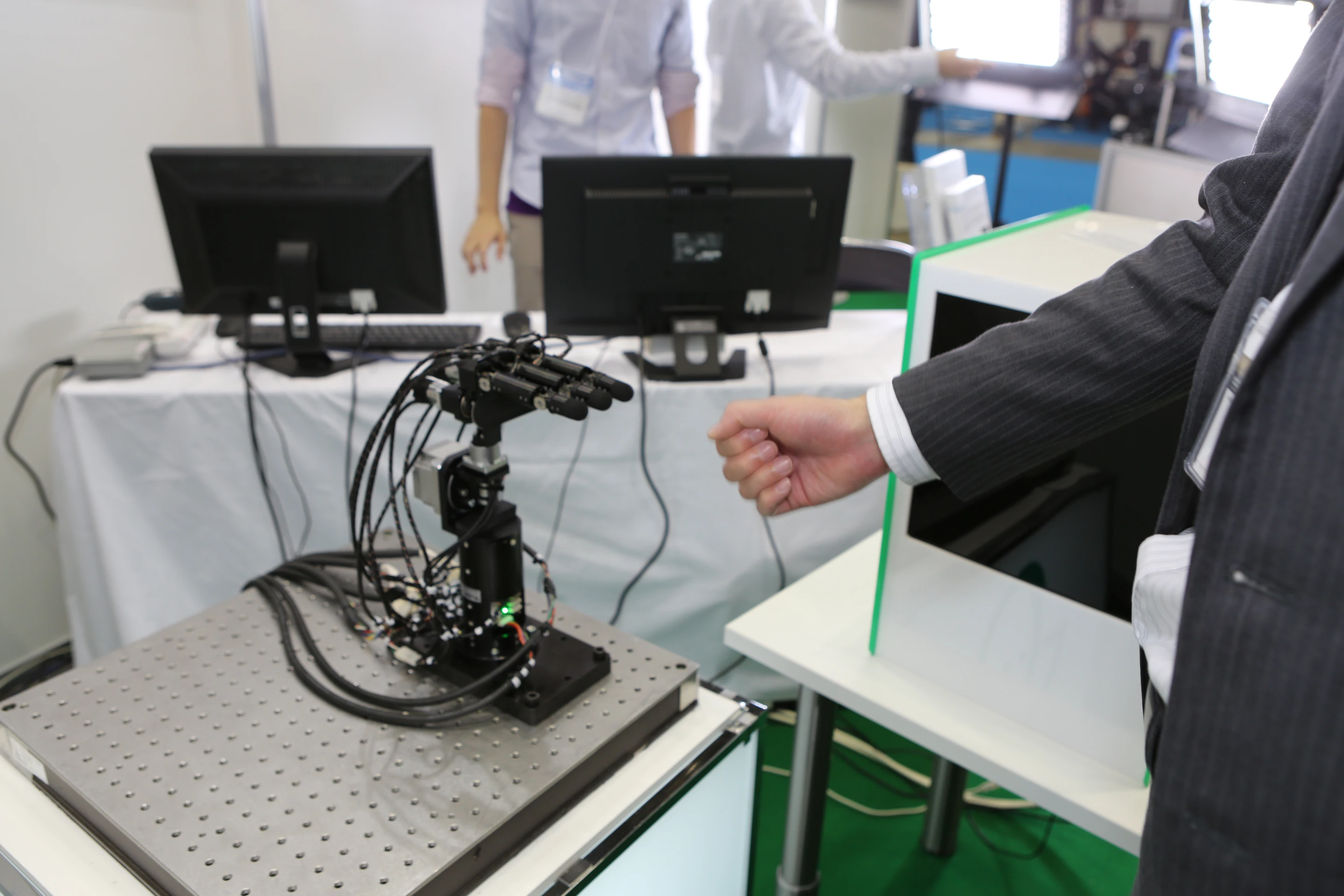 The unbeatable Janken (rock, paper, scissors) robot appeared at IREX 2013 (Photo: Mike Hanlon, Gizmag)