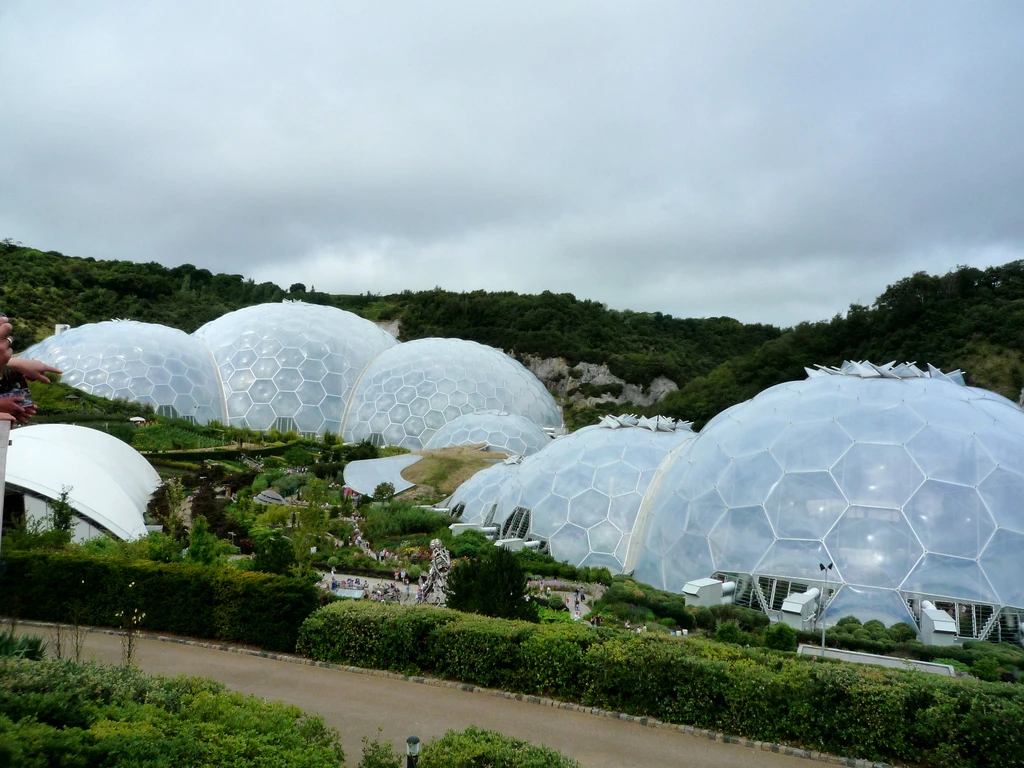 Eden Project impressive Biomes(Image by COMAS)