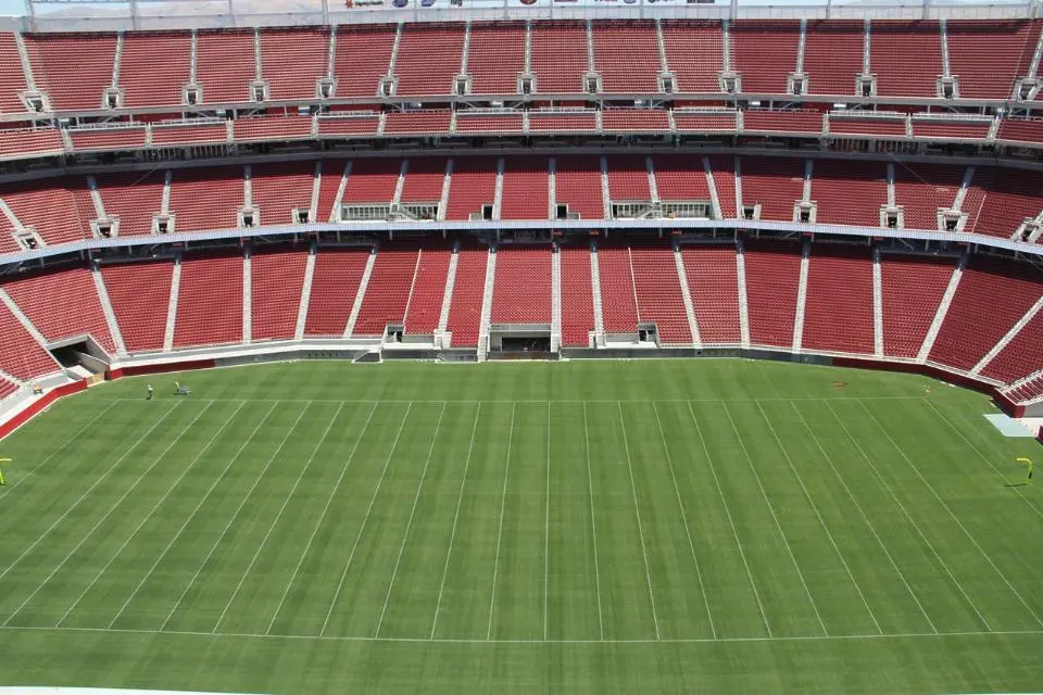 The Levi's Stadium features 1,162 photovoltaic panels