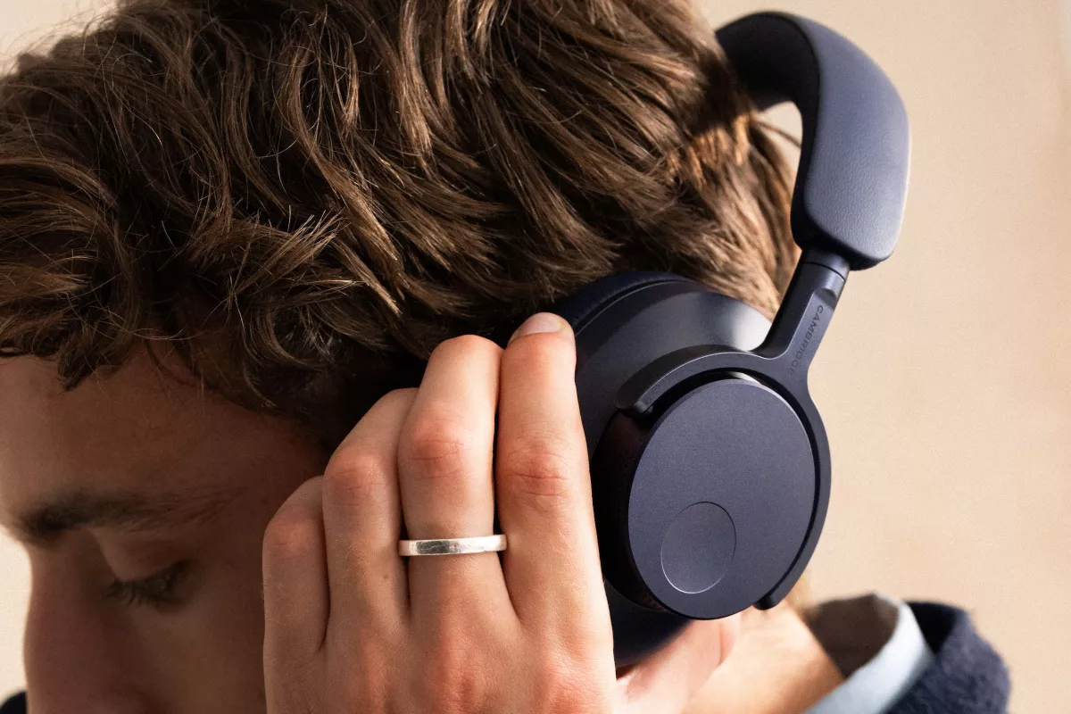 Updated sound, improved comfort, same huge battery: The Melomania P100 SE wireless ANC headphones