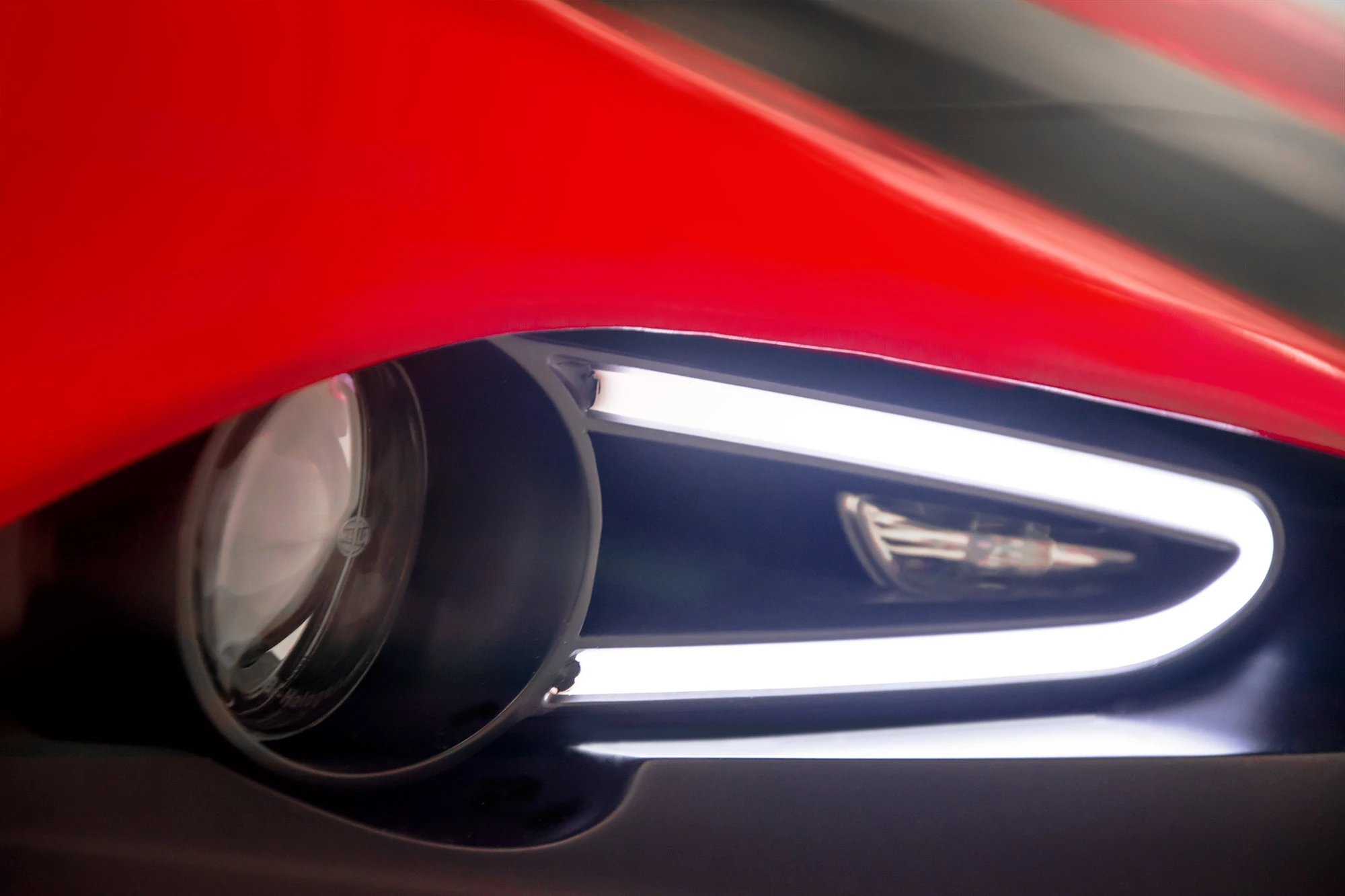 Zenos E10 headlamp