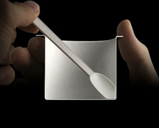 No more licking : the Jar-friendly spoon