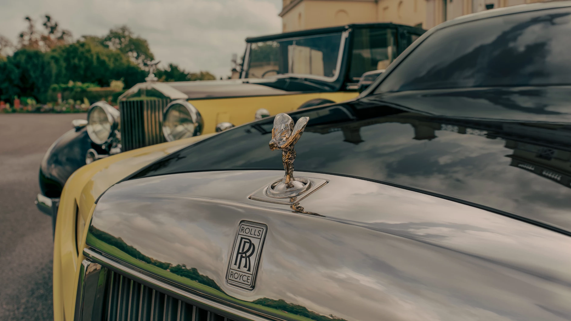 The 2024 Phantom and the 1937 version compare noses