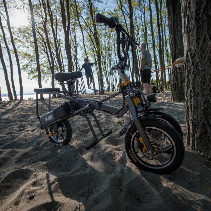 The Mylo is not a pedal-assist reverse e-trike, but a hub motor-powered three-wheeled scooter
