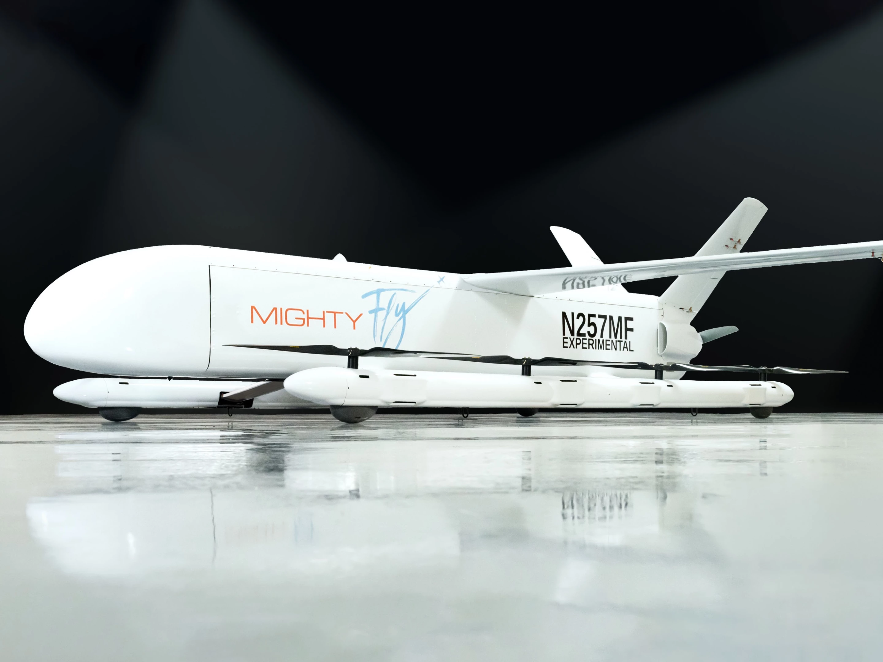 The Cento drone is capable of "unprecedented" 600-mile, hundred-pound cargo deliveries