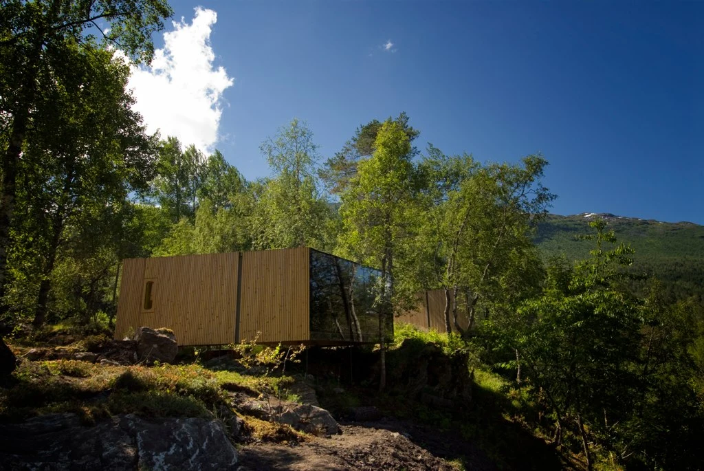 Designed by Norwegian architects Jensen & Skodvin, Juvet is a nature retreat that blends seamlessly with its wild environment
